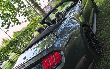 Ford Mustang VI рестайлинг, 2019 год, 3 300 000 рублей, 6 фотография
