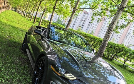 Ford Mustang VI рестайлинг, 2019 год, 3 300 000 рублей, 8 фотография