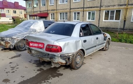 Mitsubishi Carisma I, 2000 год, 65 000 рублей, 3 фотография