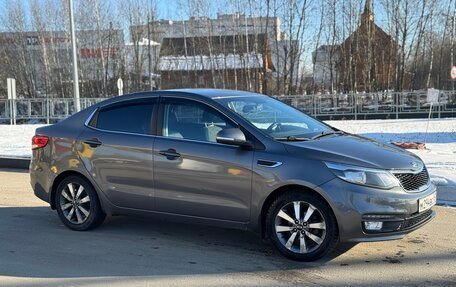 KIA Rio III рестайлинг, 2016 год, 999 000 рублей, 4 фотография