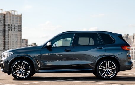 BMW X5, 2019 год, 5 500 000 рублей, 2 фотография