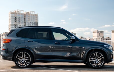 BMW X5, 2019 год, 5 500 000 рублей, 6 фотография