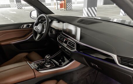 BMW X5, 2019 год, 5 500 000 рублей, 15 фотография