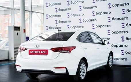 Hyundai Solaris II рестайлинг, 2017 год, 1 200 000 рублей, 4 фотография
