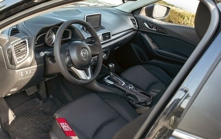 Mazda 3, 2017 год, 1 195 000 рублей, 13 фотография