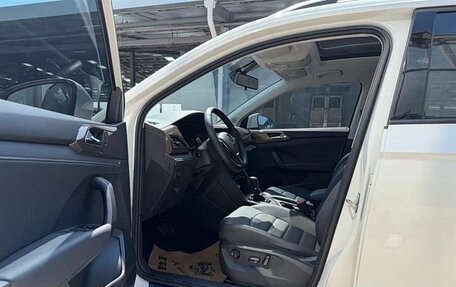Volkswagen Tharu, 2023 год, 1 798 125 рублей, 8 фотография