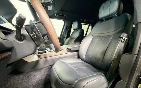Land Rover Range Rover IV рестайлинг, 2025 год, 19 900 000 рублей, 15 фотография