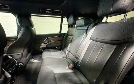 Land Rover Range Rover IV рестайлинг, 2025 год, 19 900 000 рублей, 18 фотография