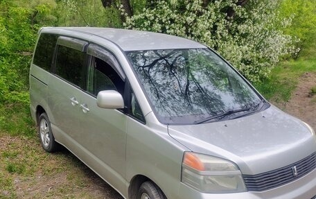 Toyota Voxy II, 2002 год, 900 000 рублей, 3 фотография