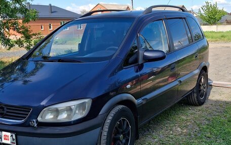 Opel Zafira A рестайлинг, 2001 год, 395 000 рублей, 2 фотография