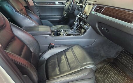 Volkswagen Touareg III, 2014 год, 2 897 000 рублей, 11 фотография