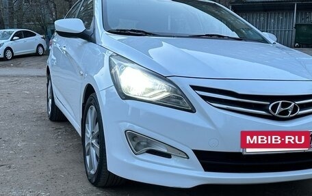 Hyundai Solaris II рестайлинг, 2014 год, 860 000 рублей, 2 фотография