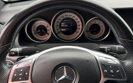 Mercedes-Benz E-Класс, 2014 год, 2 000 000 рублей, 9 фотография