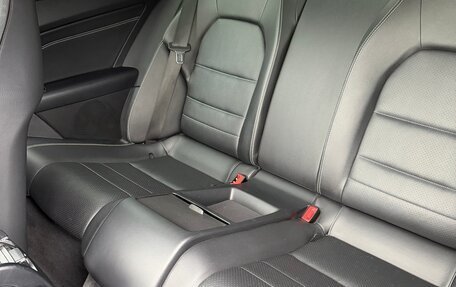 Mercedes-Benz E-Класс, 2014 год, 2 000 000 рублей, 16 фотография