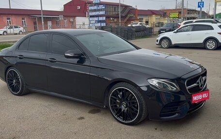 Mercedes-Benz E-Класс, 2019 год, 2 700 000 рублей, 6 фотография