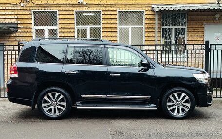 Toyota Land Cruiser 200, 2016 год, 5 600 000 рублей, 4 фотография