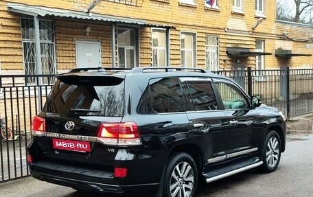 Toyota Land Cruiser 200, 2016 год, 5 600 000 рублей, 5 фотография