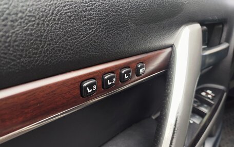 Toyota Land Cruiser 200, 2016 год, 5 600 000 рублей, 20 фотография
