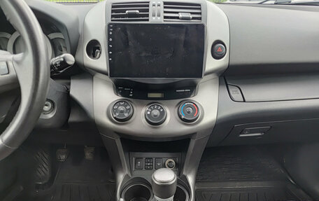 Toyota RAV4, 2011 год, 1 095 000 рублей, 19 фотография