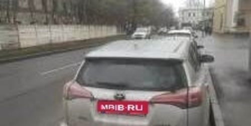 Toyota RAV4, 2018 год, 1 999 000 рублей, 1 фотография