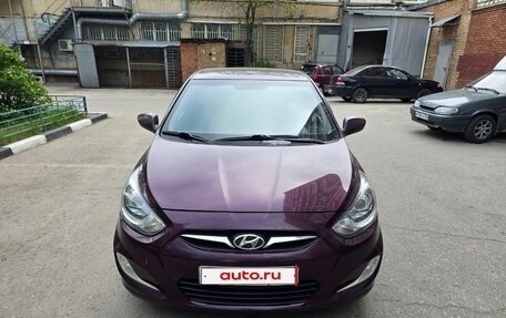 Hyundai Solaris II рестайлинг, 2012 год, 750 000 рублей, 1 фотография