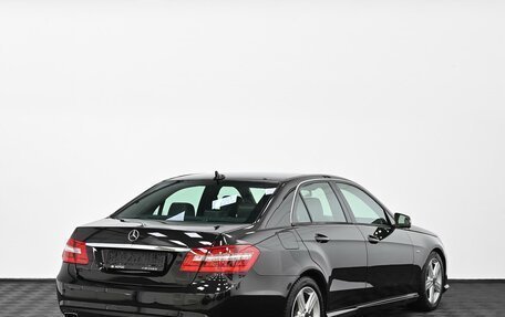 Mercedes-Benz E-Класс, 2012 год, 1 549 000 рублей, 2 фотография