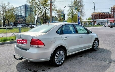 Volkswagen Polo VI (EU Market), 2011 год, 570 000 рублей, 2 фотография