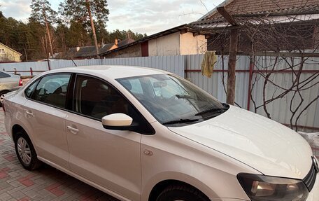 Volkswagen Polo VI (EU Market), 2013 год, 500 000 рублей, 2 фотография
