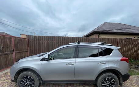 Toyota RAV4, 2014 год, 2 000 000 рублей, 2 фотография