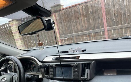 Toyota RAV4, 2014 год, 2 000 000 рублей, 4 фотография