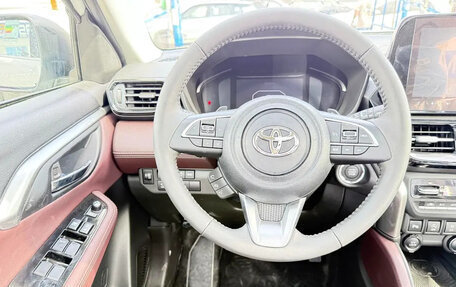 Toyota Urban Cruiser, 2026 год, 2 650 000 рублей, 6 фотография
