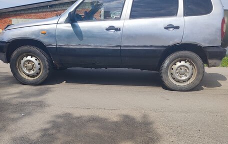 Chevrolet Niva I рестайлинг, 2006 год, 165 000 рублей, 2 фотография