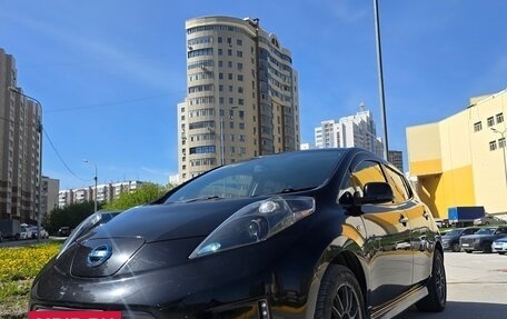 Nissan Leaf I, 2014 год, 700 000 рублей, 2 фотография