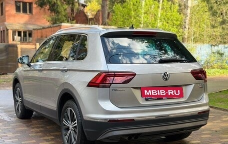 Volkswagen Tiguan II, 2016 год, 2 850 000 рублей, 6 фотография