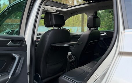 Volkswagen Tiguan II, 2016 год, 2 850 000 рублей, 11 фотография