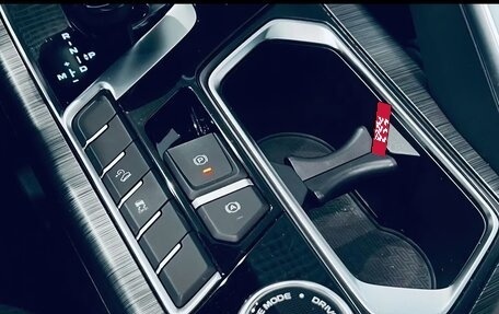Geely Tugella FY11, 2023 год, 2 600 000 рублей, 14 фотография