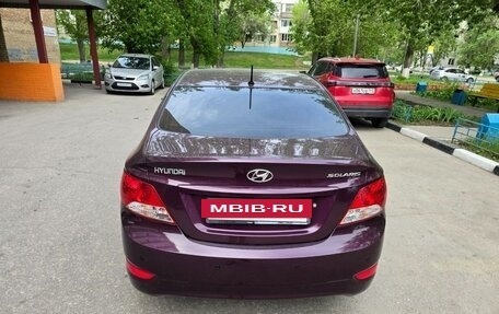Hyundai Solaris II рестайлинг, 2012 год, 750 000 рублей, 4 фотография