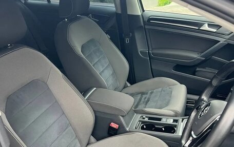 Volkswagen Golf VII, 2014 год, 1 685 000 рублей, 2 фотография