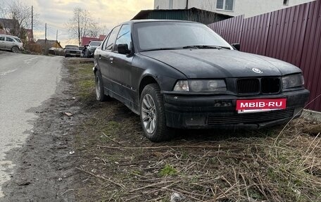 BMW 3 серия, 1993 год, 100 000 рублей, 1 фотография