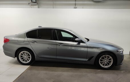 BMW 5 серия, 2018 год, 2 640 000 рублей, 5 фотография