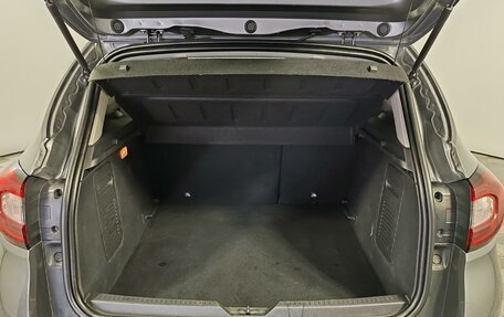 Renault Kaptur I рестайлинг, 2017 год, 1 239 000 рублей, 9 фотография