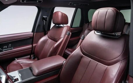 Land Rover Range Rover IV рестайлинг, 2023 год, 17 700 000 рублей, 12 фотография