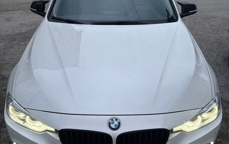 BMW 3 серия, 2016 год, 2 000 000 рублей, 2 фотография