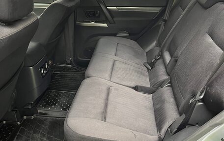Mitsubishi Pajero IV, 2014 год, 2 290 000 рублей, 6 фотография