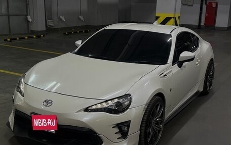 Toyota GT86 I, 2018 год, 2 700 000 рублей, 4 фотография
