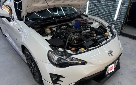 Toyota GT86 I, 2018 год, 2 700 000 рублей, 25 фотография