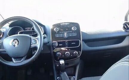 Renault Clio IV рестайлинг, 2019 год, 1 100 000 рублей, 19 фотография