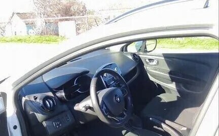 Renault Clio IV рестайлинг, 2019 год, 1 100 000 рублей, 20 фотография