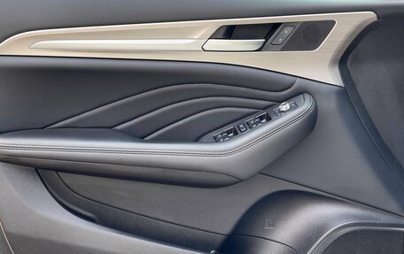Haval F7 I, 2022 год, 2 099 000 рублей, 17 фотография