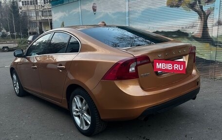 Volvo S60 III, 2011 год, 700 000 рублей, 2 фотография